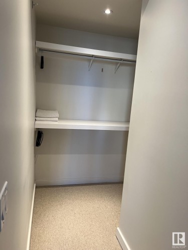 405 11415 100 Avenue, Edmonton, AB - Indoor With Storage