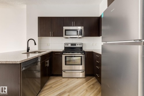 2303 10152 104 Street, Edmonton, AB - Indoor Photo Showing Kitchen With Stainless Steel Kitchen With Upgraded Kitchen