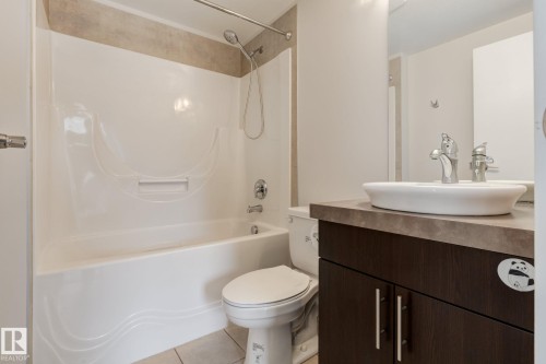 2303 10152 104 Street, Edmonton, AB - Indoor Photo Showing Bathroom