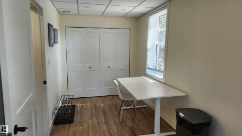 8612 104 Street, Edmonton, AB - Indoor Photo Showing Office