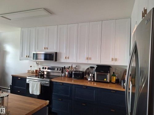 301 7220 144 Avenue, Edmonton, AB - Indoor Photo Showing Kitchen