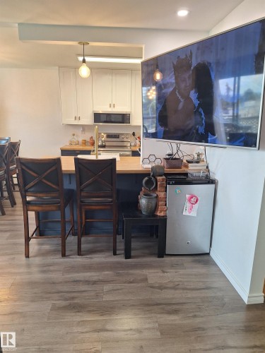 301 7220 144 Avenue, Edmonton, AB - Indoor