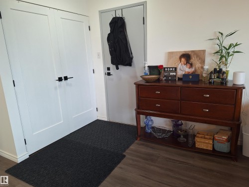 301 7220 144 Avenue, Edmonton, AB - Indoor