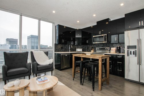 2003 10238 103 Street, Edmonton, AB - Indoor