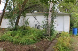 620 Lakeside Point(e)  Rural Parkland County, AB T7Z 2T5