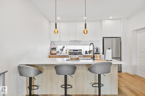 14904 109 Avenue, Edmonton, AB 