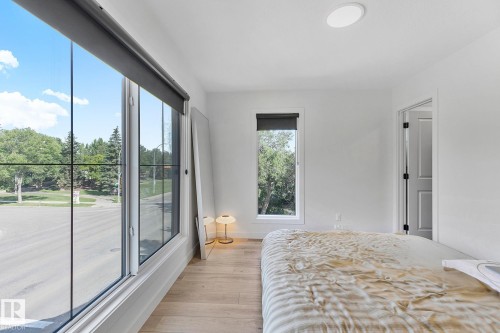 10363 149 Street, Edmonton, AB - Indoor Photo Showing Bedroom