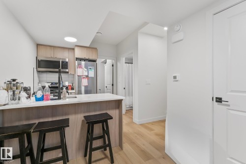 10363 149 Street, Edmonton, AB - Indoor