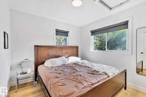 10363 149 Street, Edmonton, AB - Indoor Photo Showing Bedroom