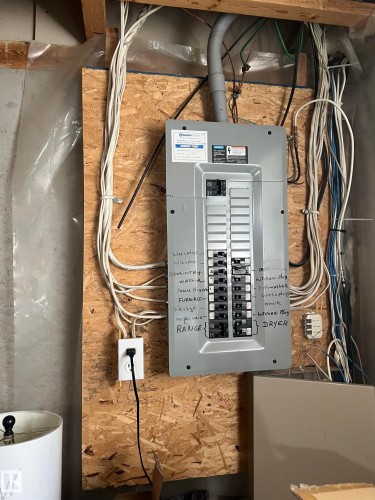 Utilities with electric panel - 18 5281 Terwillegar Boulevard, Edmonton, AB - Indoor Photo Showing Basement