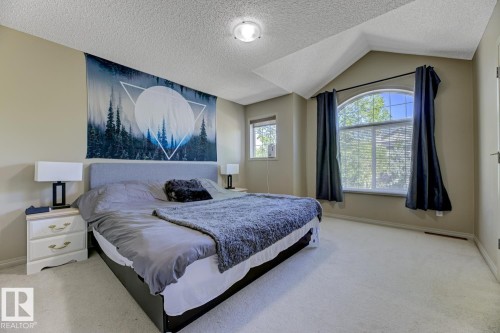 18 5281 Terwillegar Boulevard, Edmonton, AB - Indoor Photo Showing Bedroom
