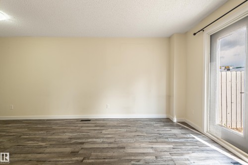 105 14707 53 Avenue, Edmonton, AB - Indoor Photo Showing Other Room