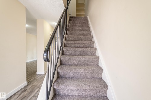 105 14707 53 Avenue, Edmonton, AB - Indoor Photo Showing Other Room