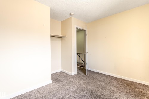 105 14707 53 Avenue, Edmonton, AB - Indoor Photo Showing Other Room