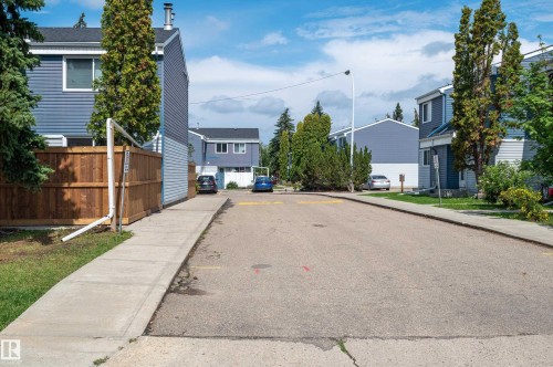 105 14707 53 Avenue, Edmonton, AB - Outdoor