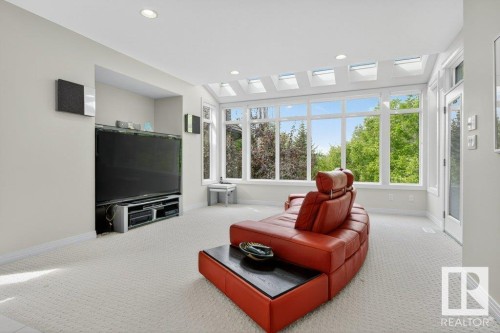 1128 119 Street, Edmonton, AB - Indoor