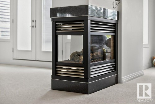 1128 119 Street, Edmonton, AB - Indoor Photo Showing Other Room