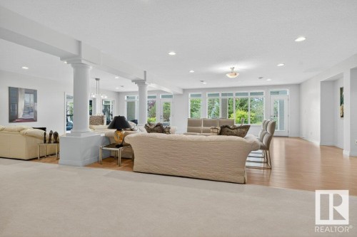 1128 119 Street, Edmonton, AB - Indoor Photo Showing Living Room