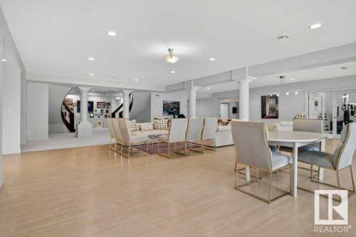 1128 119 Street, Edmonton, AB - Indoor