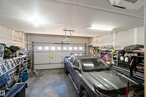 17440 119 Street, Edmonton, AB - Indoor Photo Showing Garage