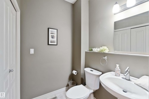 17440 119 Street, Edmonton, AB - Indoor Photo Showing Bathroom