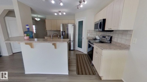 3311 21 Street, Edmonton, AB - Indoor Photo Showing Kitchen With Stainless Steel Kitchen With Upgraded Kitchen