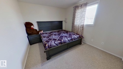 3311 21 Street, Edmonton, AB - Indoor Photo Showing Bedroom