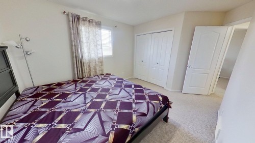 3311 21 Street, Edmonton, AB - Indoor Photo Showing Bedroom