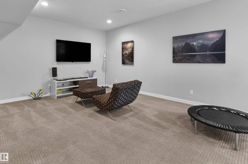 4111 Westcliff Heath Heath, Edmonton, AB - Indoor