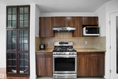 1932 51 Street, Edmonton, AB - Indoor Photo Showing Kitchen