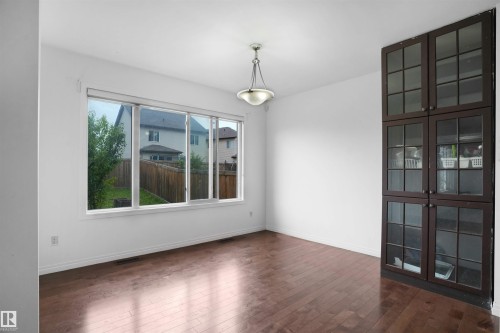 1932 51 Street, Edmonton, AB - Indoor Photo Showing Other Room