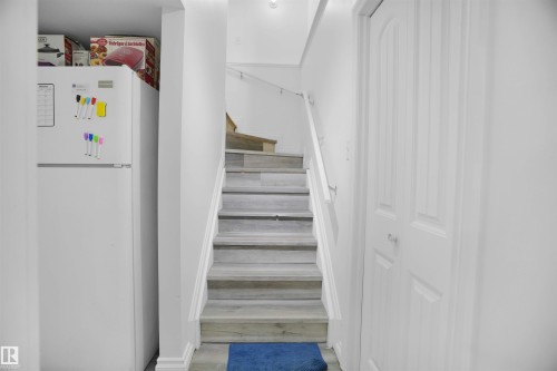1932 51 Street, Edmonton, AB - Indoor Photo Showing Other Room