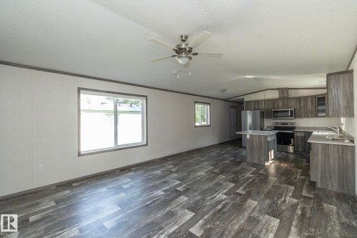 74 Willow Park Estates, Leduc, AB - Indoor Photo Showing Kitchen