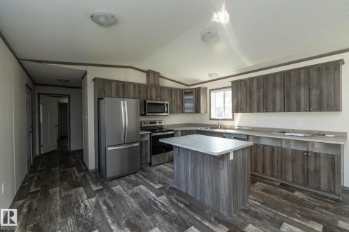 74 Willow Park Estates, Leduc, AB - Indoor Photo Showing Kitchen