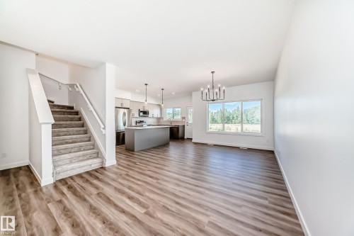 631 Kinglet Boulevard, Edmonton, AB - Indoor