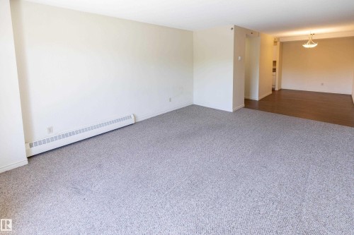 407 11211 85 Street, Edmonton, AB - Indoor Photo Showing Other Room