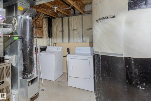 28 4350 23 Street, Edmonton, AB - Indoor Photo Showing Laundry Room