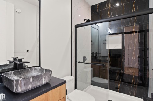92 Eldridge Point(E), St. Albert, AB - Indoor Photo Showing Bathroom
