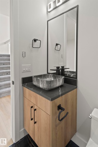 92 Eldridge Point(E), St. Albert, AB - Indoor Photo Showing Bathroom