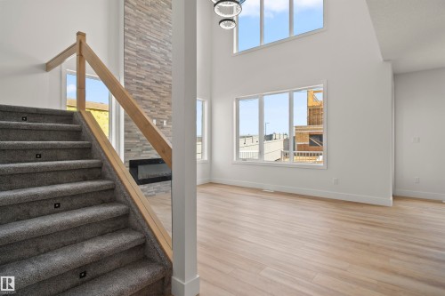 92 Eldridge Point(E), St. Albert, AB - Indoor Photo Showing Other Room