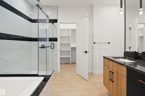 92 Eldridge Point(E), St. Albert, AB - Indoor Photo Showing Bathroom