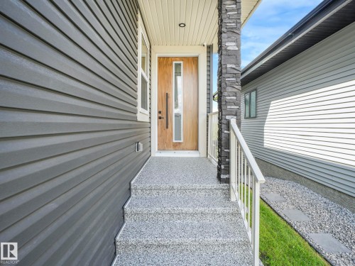 Entrance to property - 15 Elwyck Gate, Spruce Grove, AB - Outdoor With Exterior