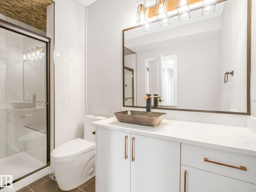 Bathroom featuring vanity and a shower stall - 15 Elwyck Gate, Spruce Grove, AB - Indoor Photo Showing Bathroom