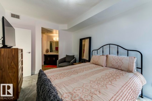 205 11933 Jasper Avenue, Edmonton, AB - Indoor Photo Showing Bedroom