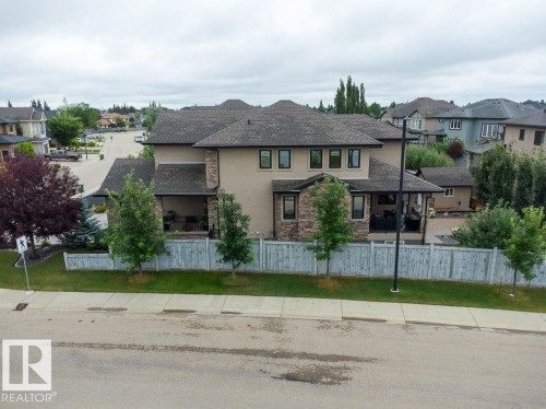 10617 174A Avenue, Edmonton, AB - Outdoor With Facade