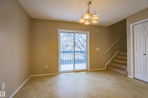 10 16777 91 Street, Edmonton, AB - Indoor Photo Showing Other Room