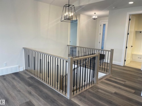 4112 Ginsburg Place, Edmonton, AB - Indoor Photo Showing Other Room