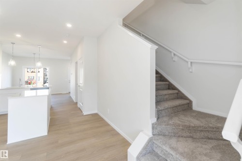 18940 28 Avenue Nw, Edmonton, AB - Indoor Photo Showing Other Room