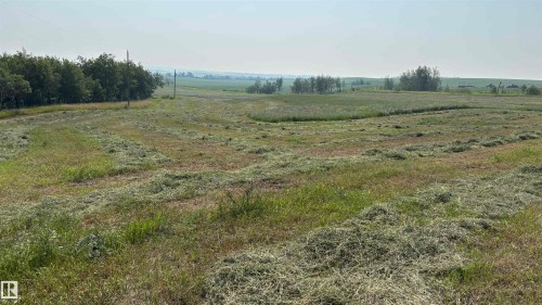 . ., Rural Two Hills County, AB 