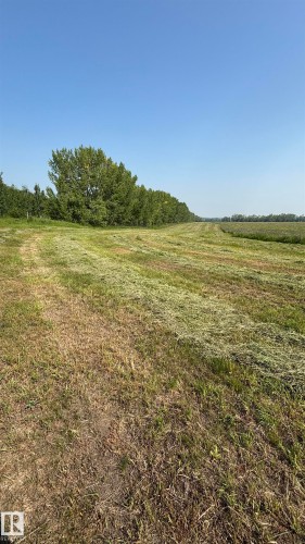 . ., Rural Two Hills County, AB 